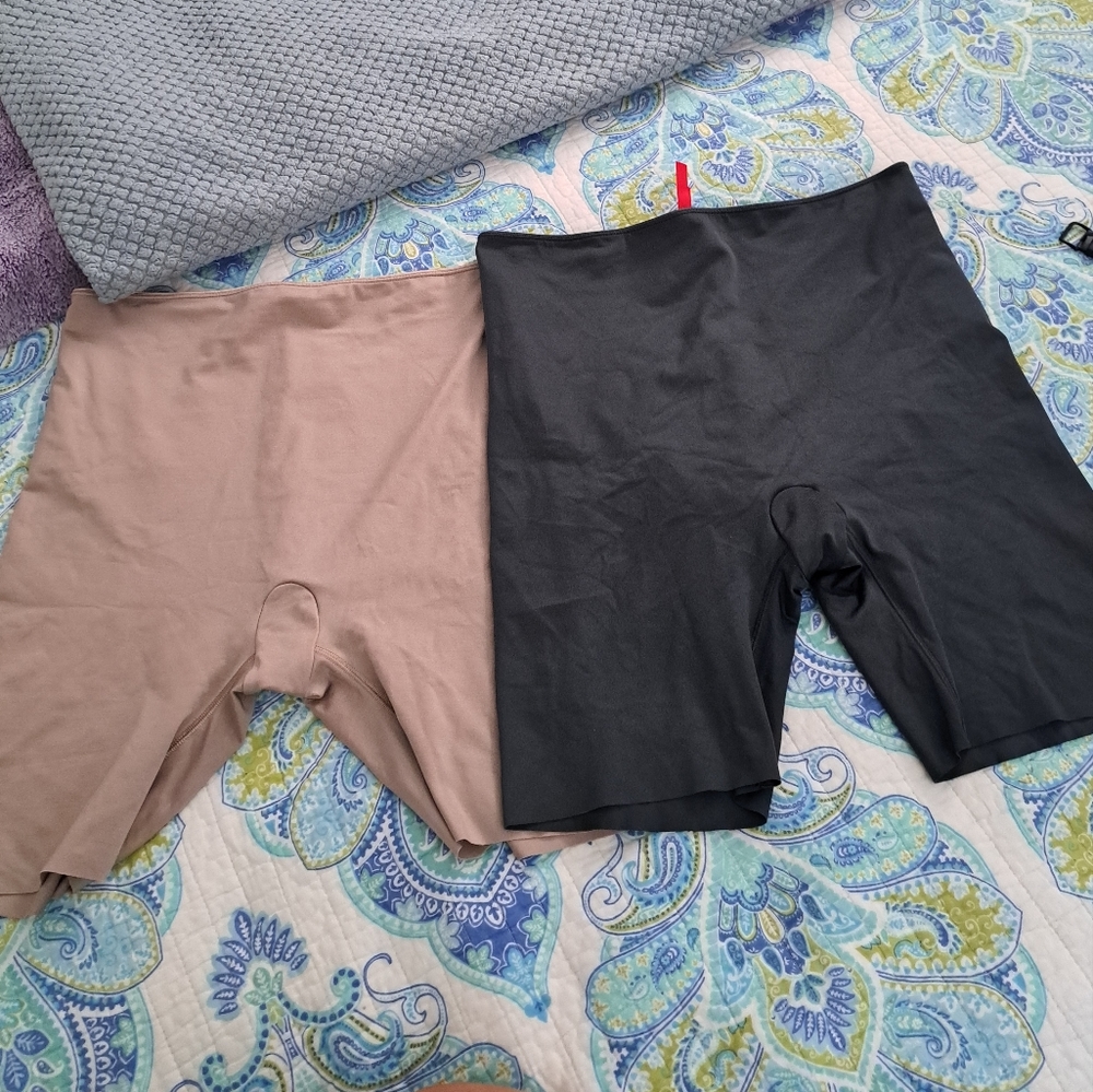 *SOLD *SPANX shapewear